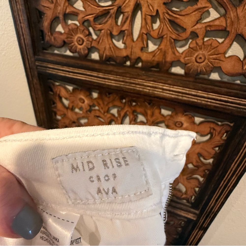 Lucky Brand White crop Jeans - Picture 4 of 5